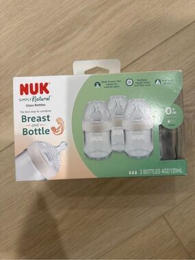 NUK Simply Natural Glass Breast and Bottle Set - Clear/White